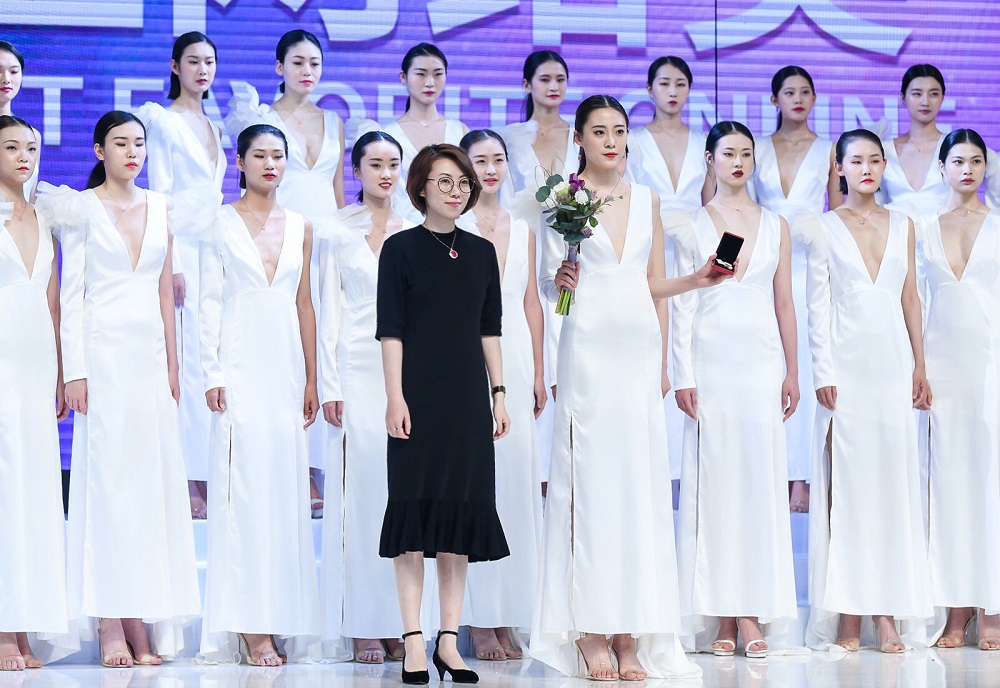 1569753841194847.jpg 02.jpg