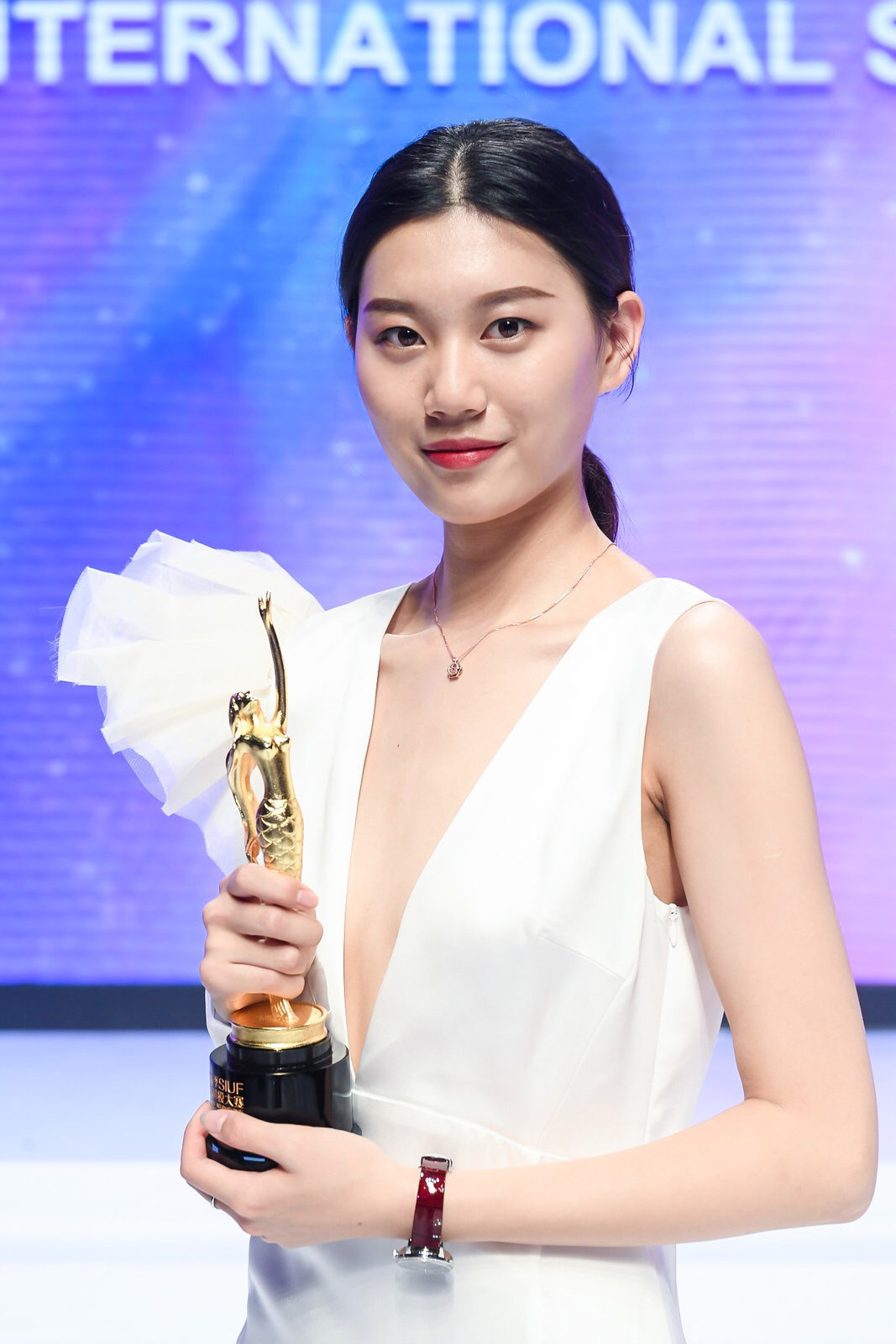 1569754657380874.jpg 18.jpg