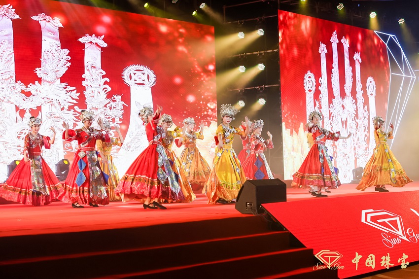 1576232122896093.jpg 633bb841411066fc1f3e243d014ae18.jpg