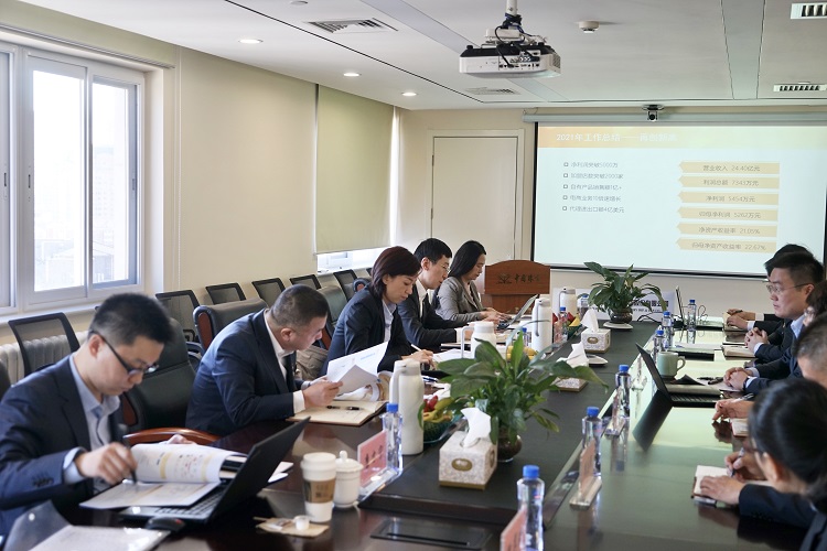 1646894436351112.jpg fm.jpg